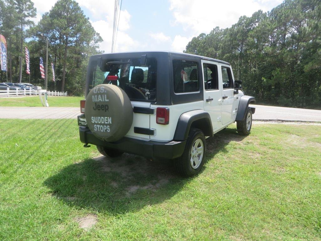Jeep Wrangler Unlimited  2013