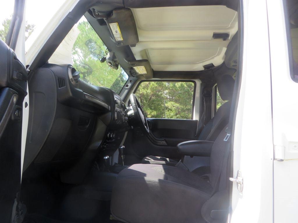 Jeep Wrangler Unlimited  2013