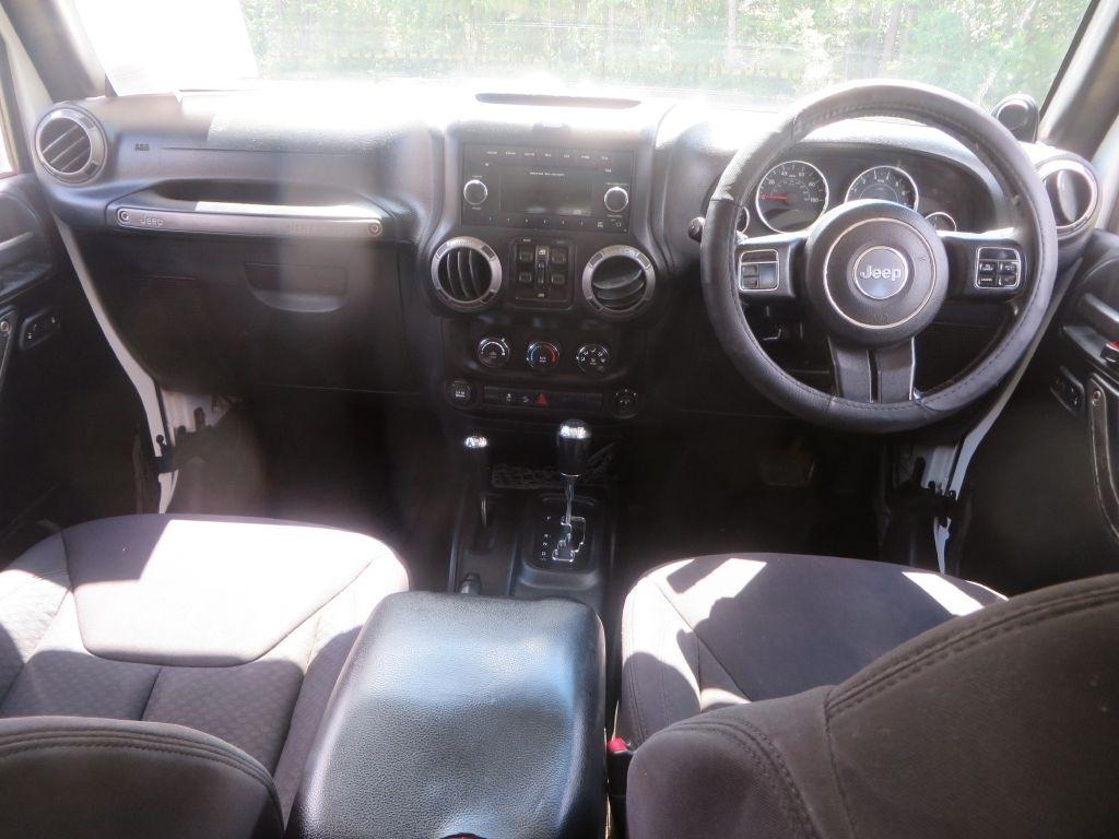Jeep Wrangler Unlimited  2013