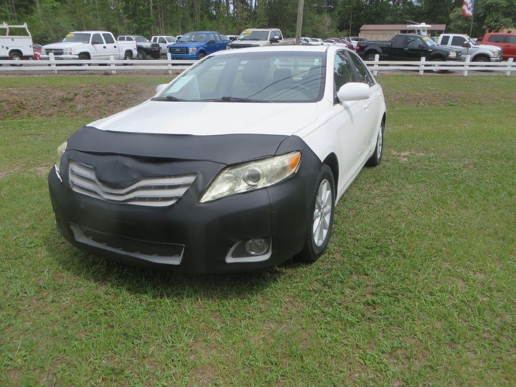 Toyota Camry SE 2010