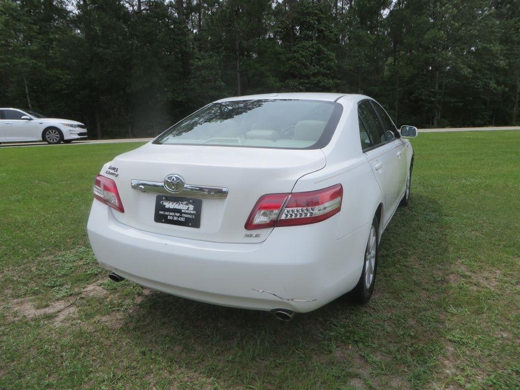 Toyota Camry SE 2010