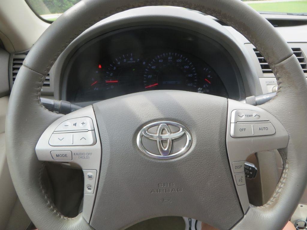 Toyota Camry SE 2010