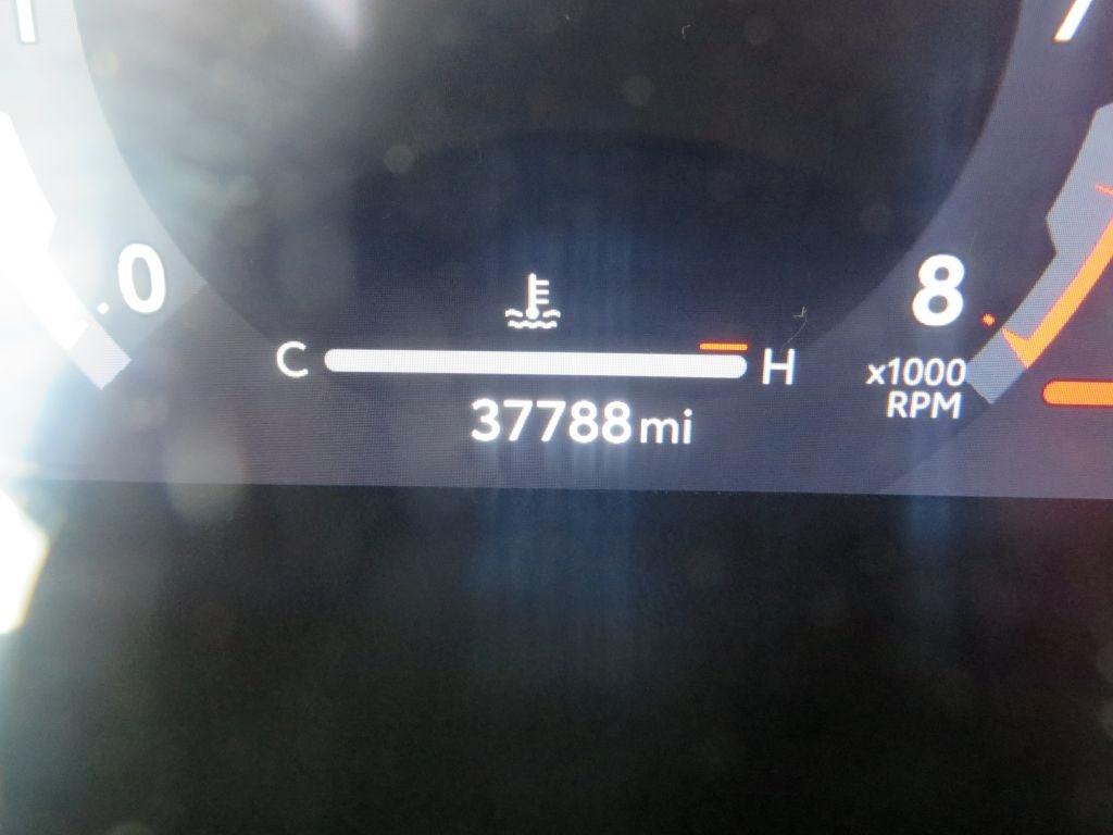 Toyota Tacoma 4WD  2024