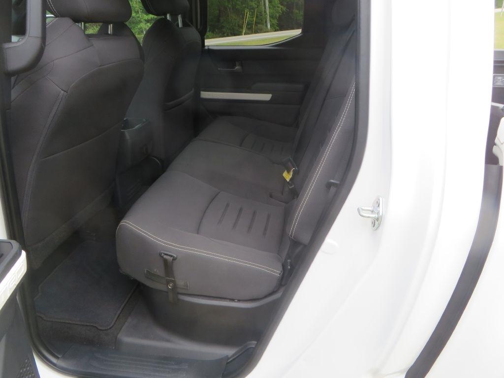 Toyota Tacoma 4WD  2024