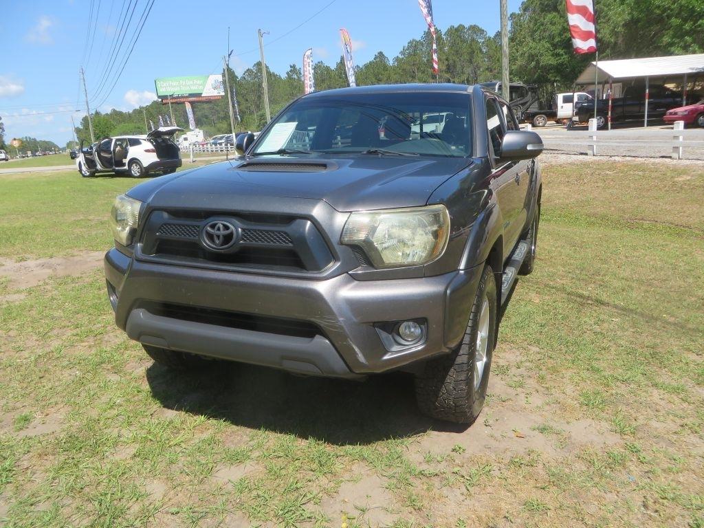 Toyota Tacoma  2015