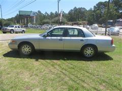 2003 Ford Crown Victoria 