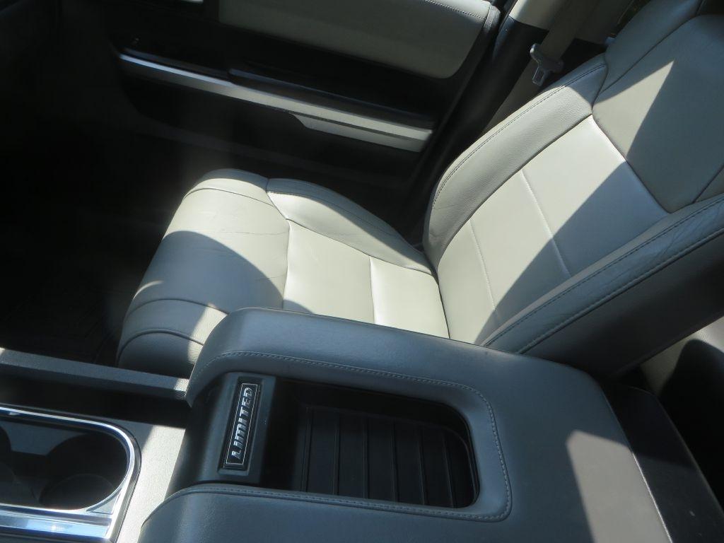 Toyota Tundra 4WD Truck  2014