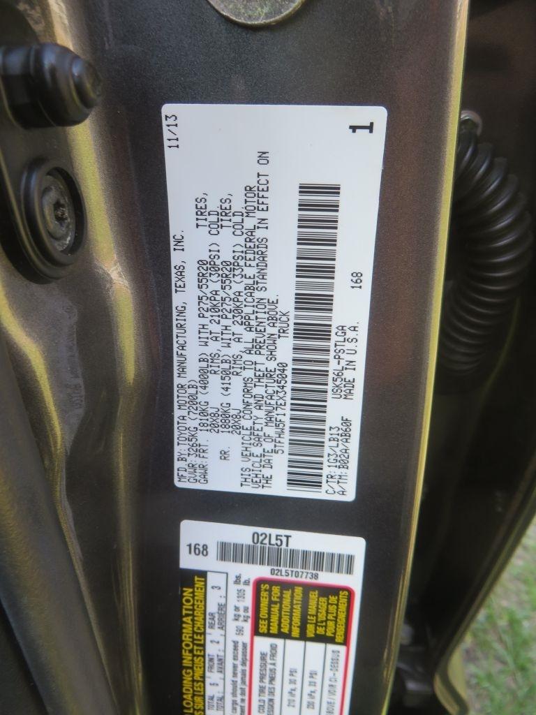 Toyota Tundra 4WD Truck  2014