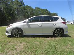2017 Toyota Corolla iM 