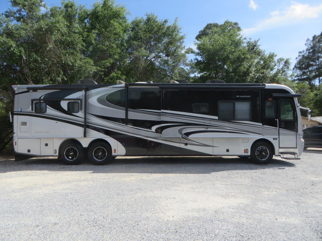 Fleetwood Revolution LE 2007