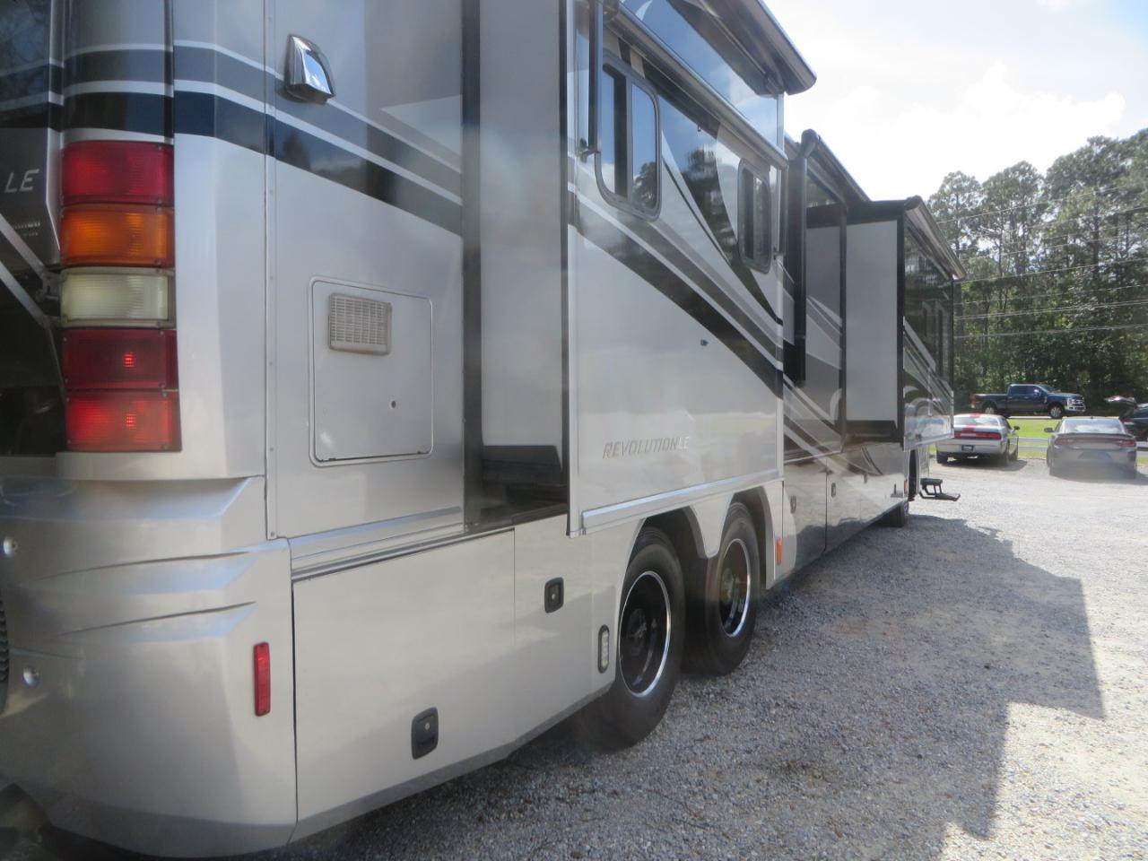 Fleetwood Revolution LE 2007
