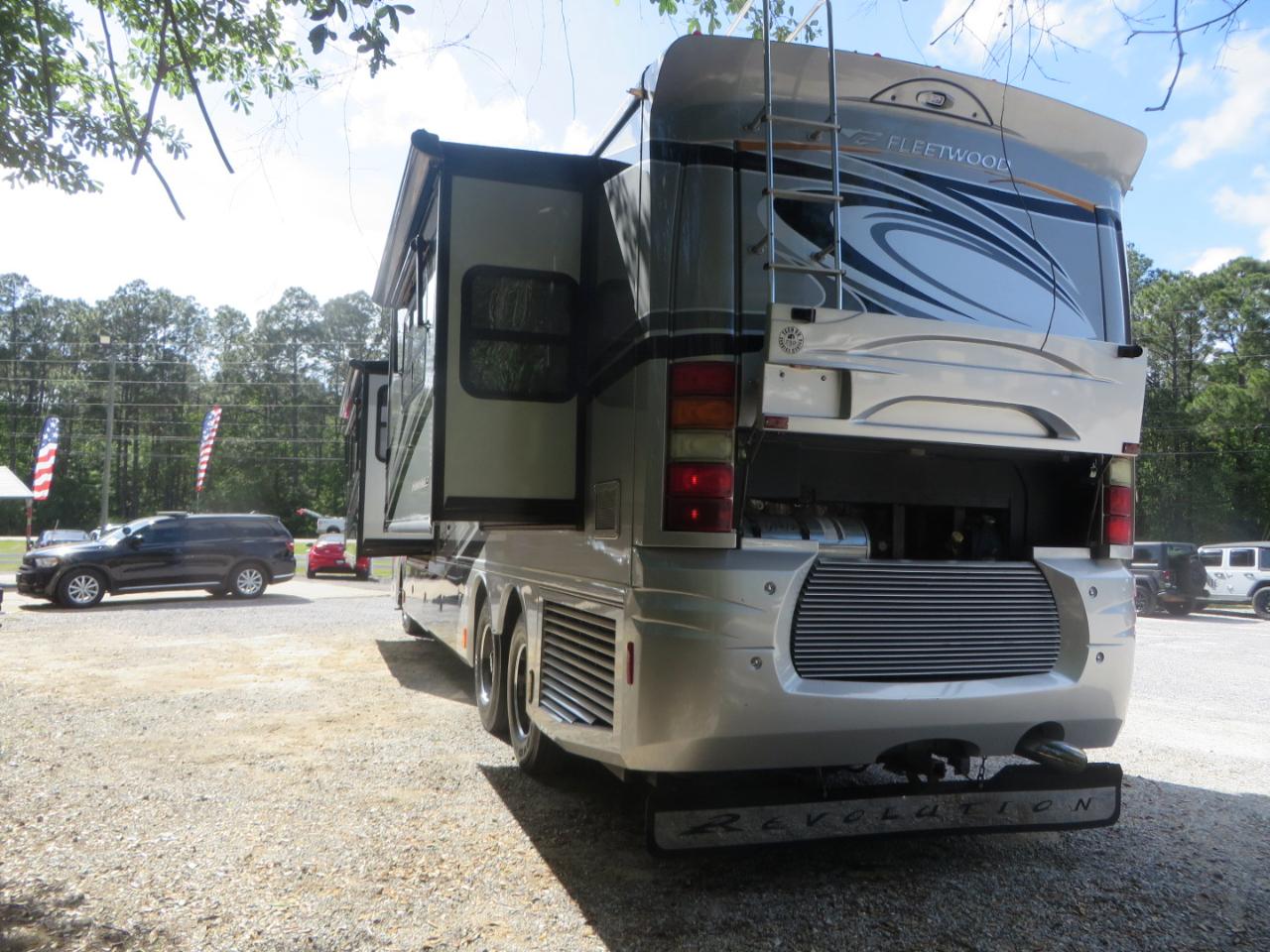 Fleetwood Revolution LE 2007