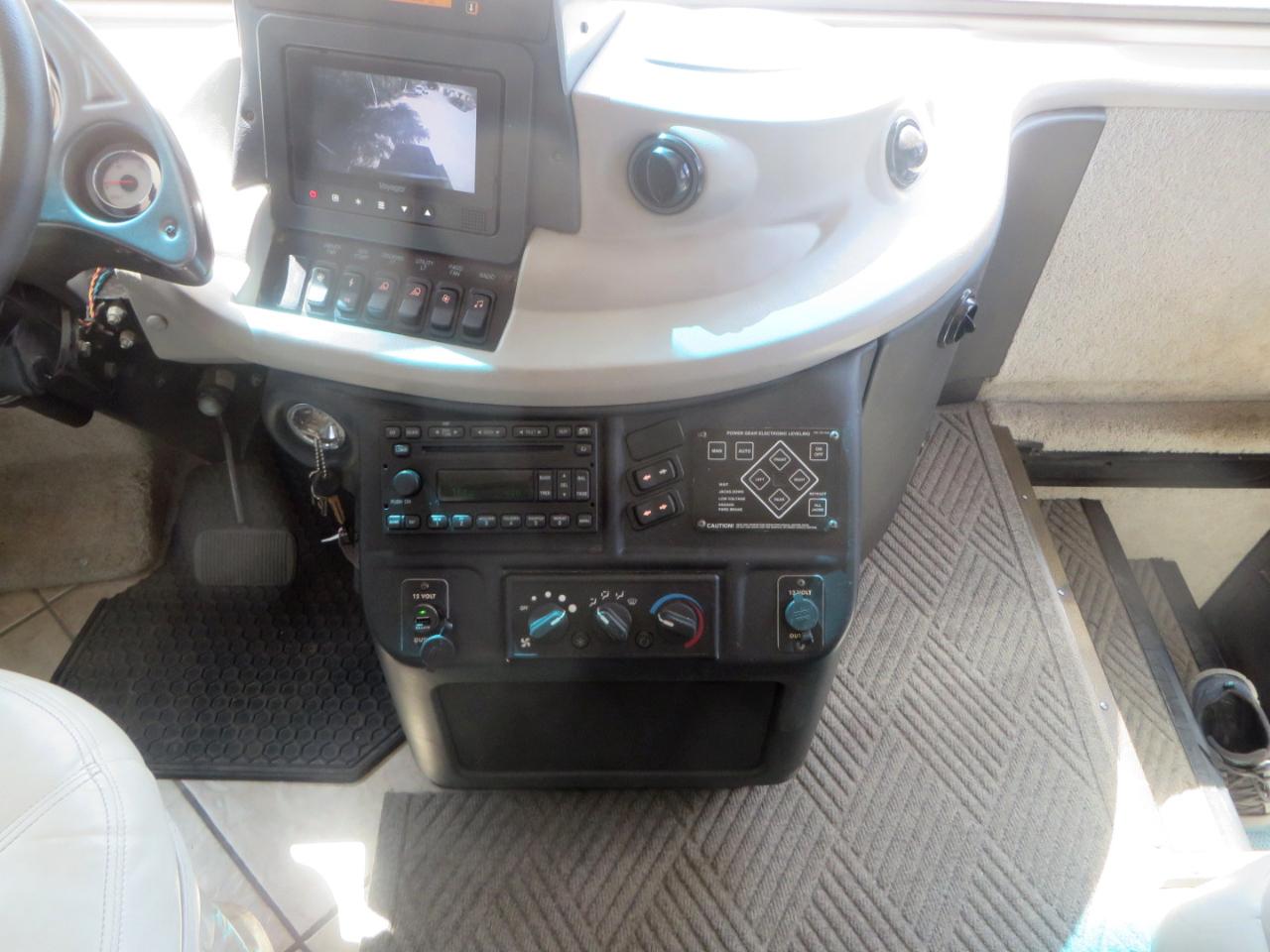 Fleetwood Revolution LE 2007