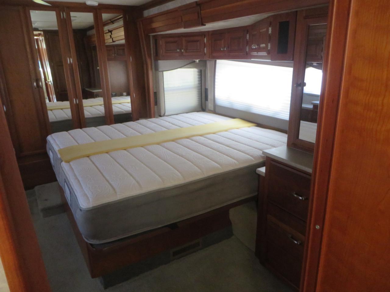 Fleetwood Revolution LE 2007