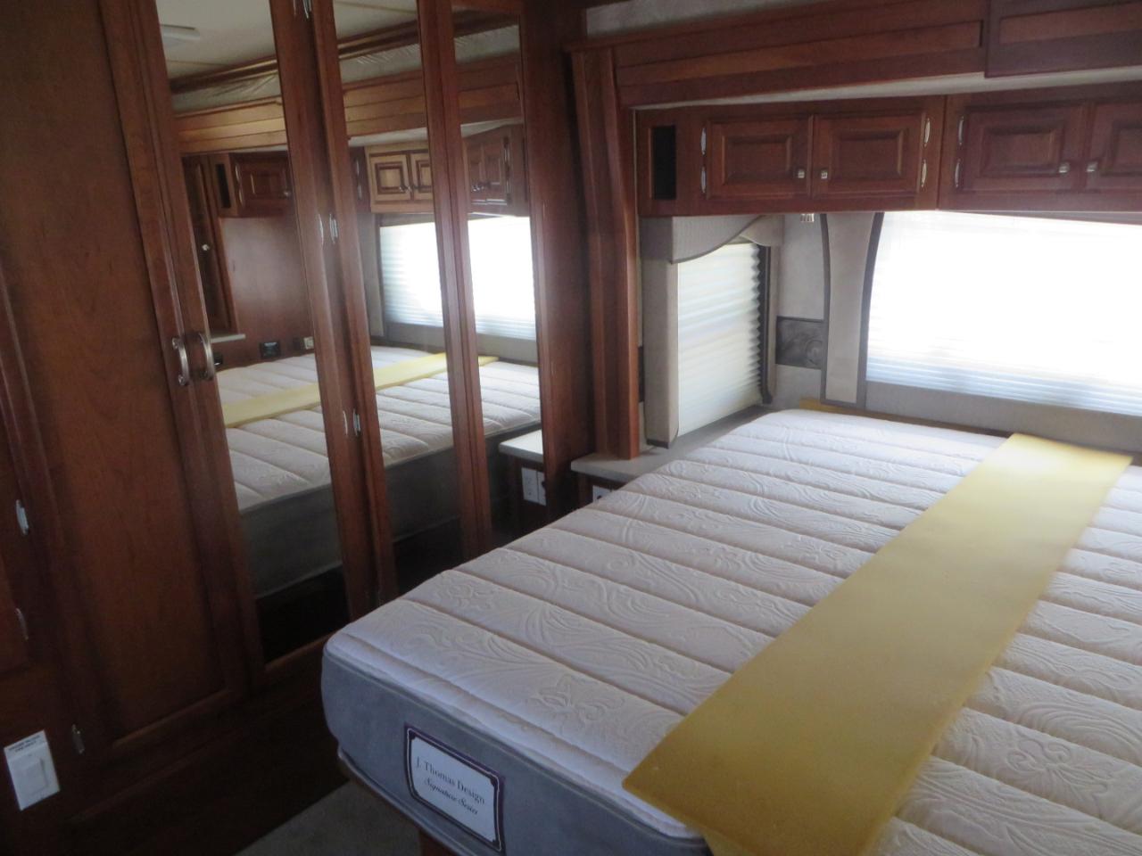 Fleetwood Revolution LE 2007