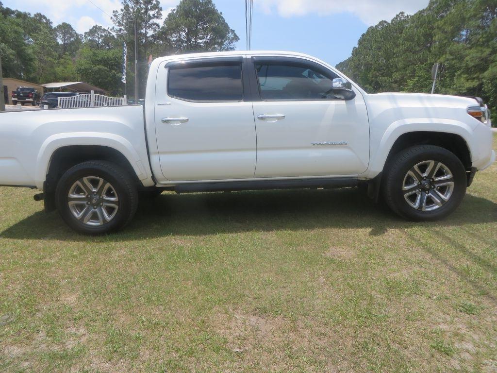 Toyota Tacoma Limited 2017