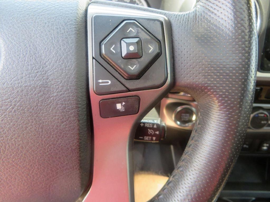 Toyota Tacoma Limited 2017