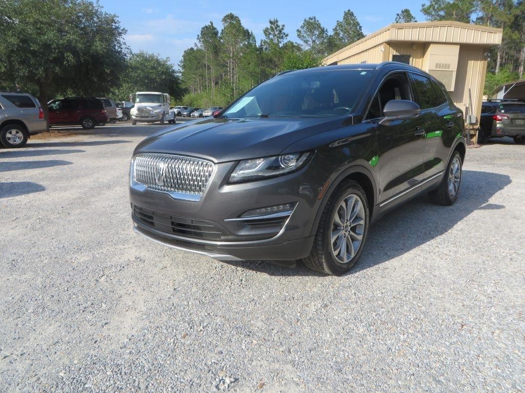 Lincoln MKC  2019