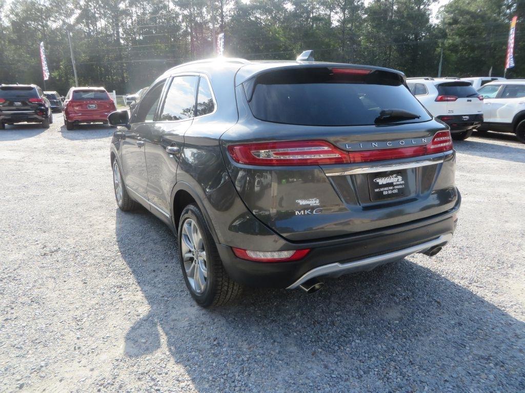 Lincoln MKC  2019