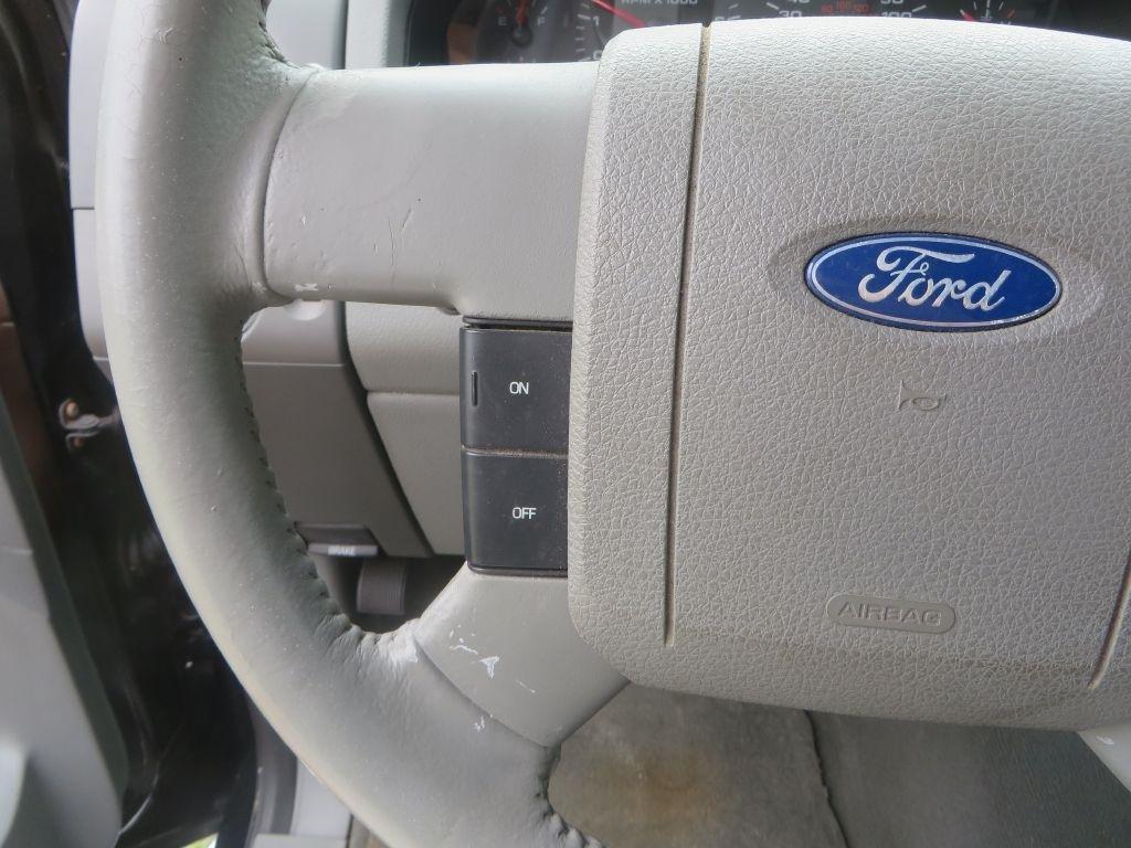 Ford F-150  2006