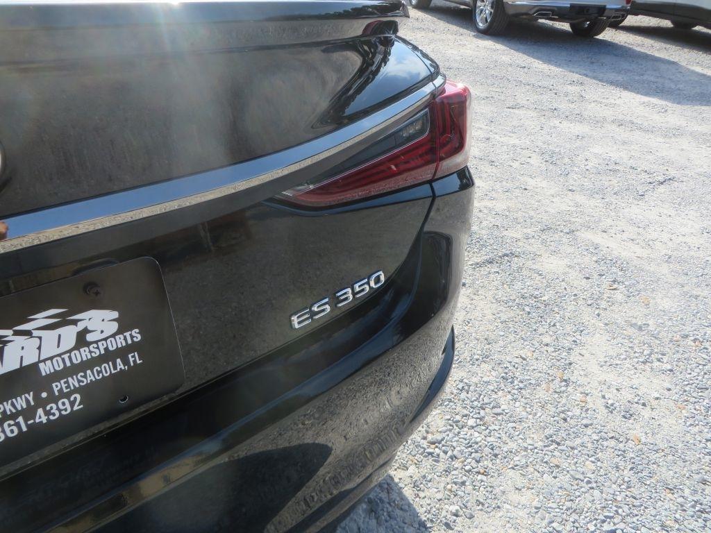 Lexus ES 350 2019