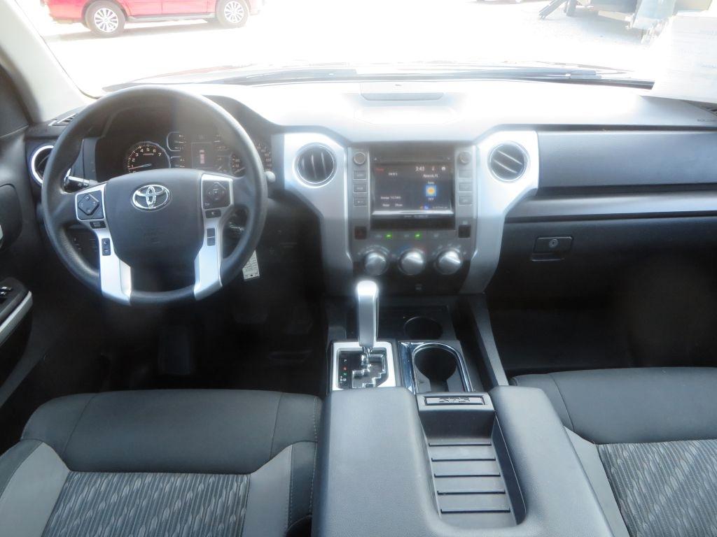 Toyota Tundra 2WD  2019