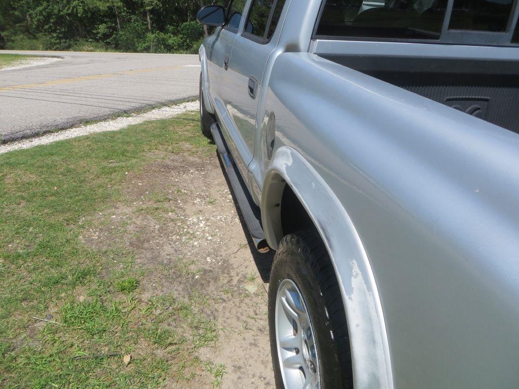 Dodge Dakota  2004