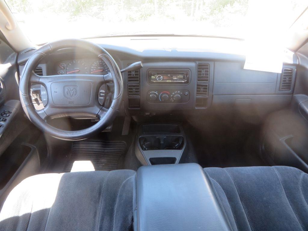 Dodge Dakota  2004