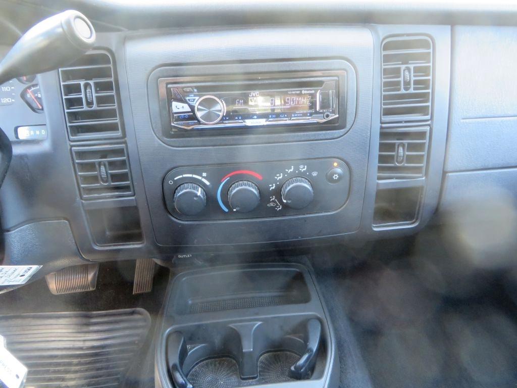 Dodge Dakota  2004