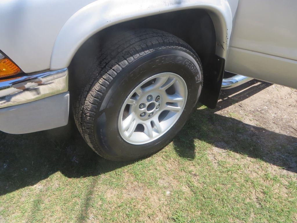 Dodge Dakota  2004