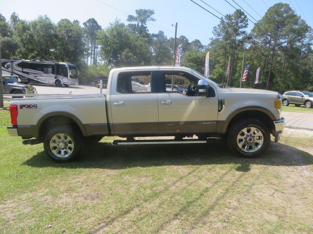 Ford Super Duty F-250 SRW  2017