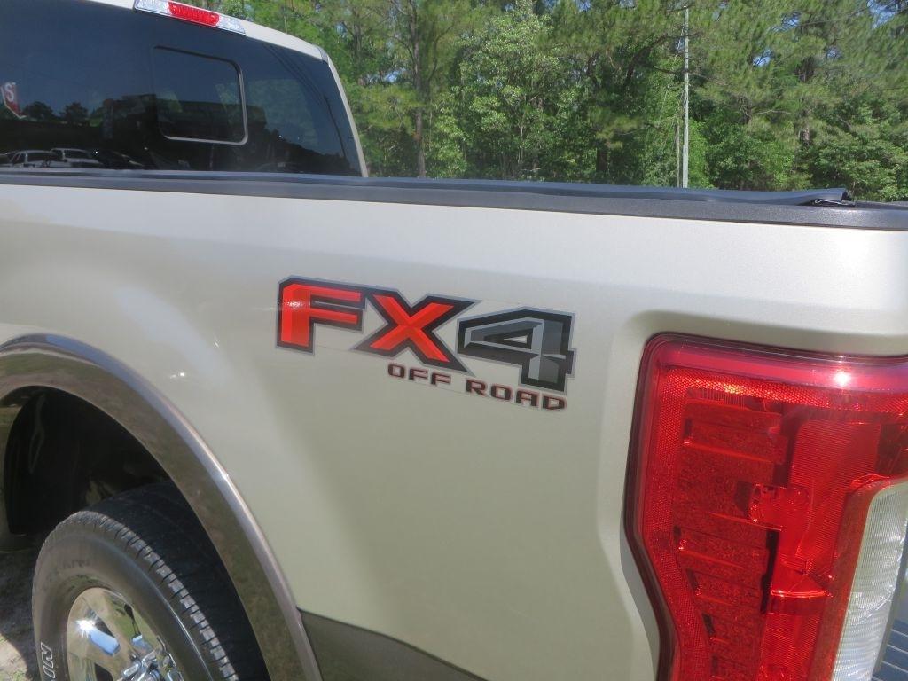 Ford Super Duty F-250 SRW  2017