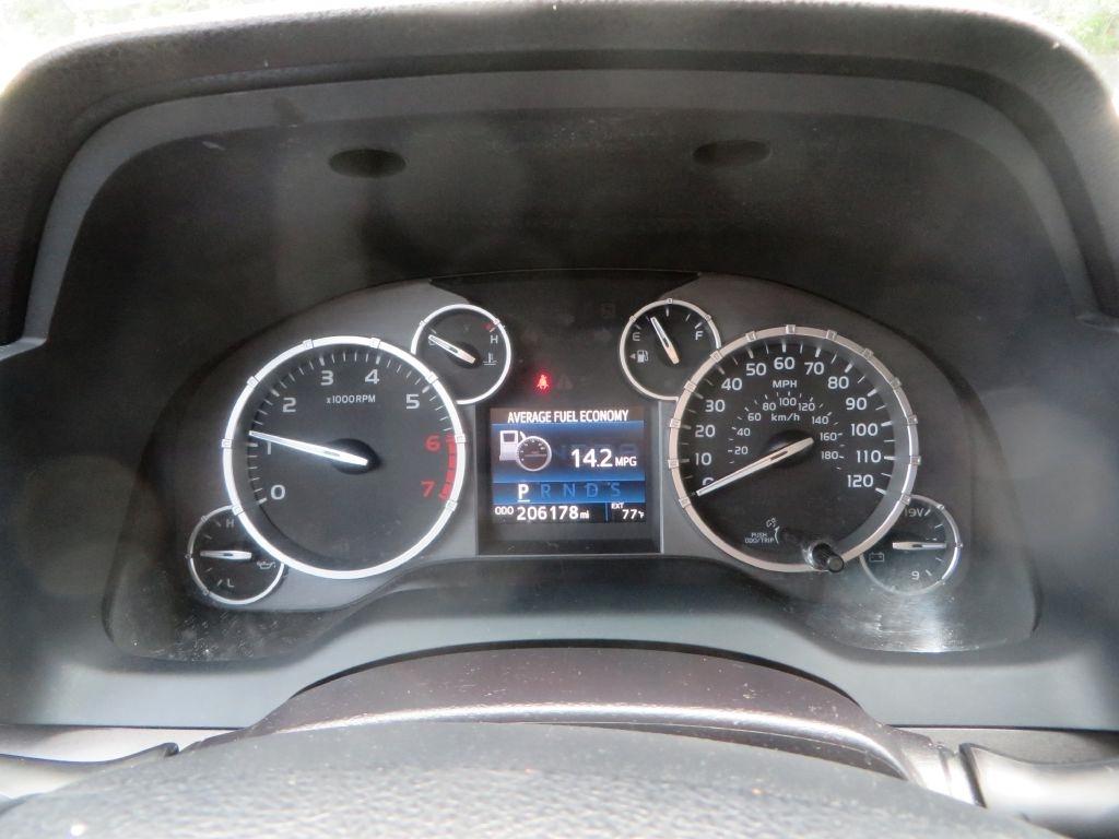 Toyota Tundra 4WD  2017