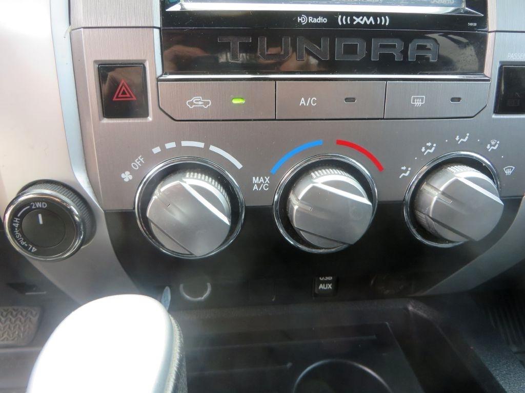 Toyota Tundra 4WD  2017