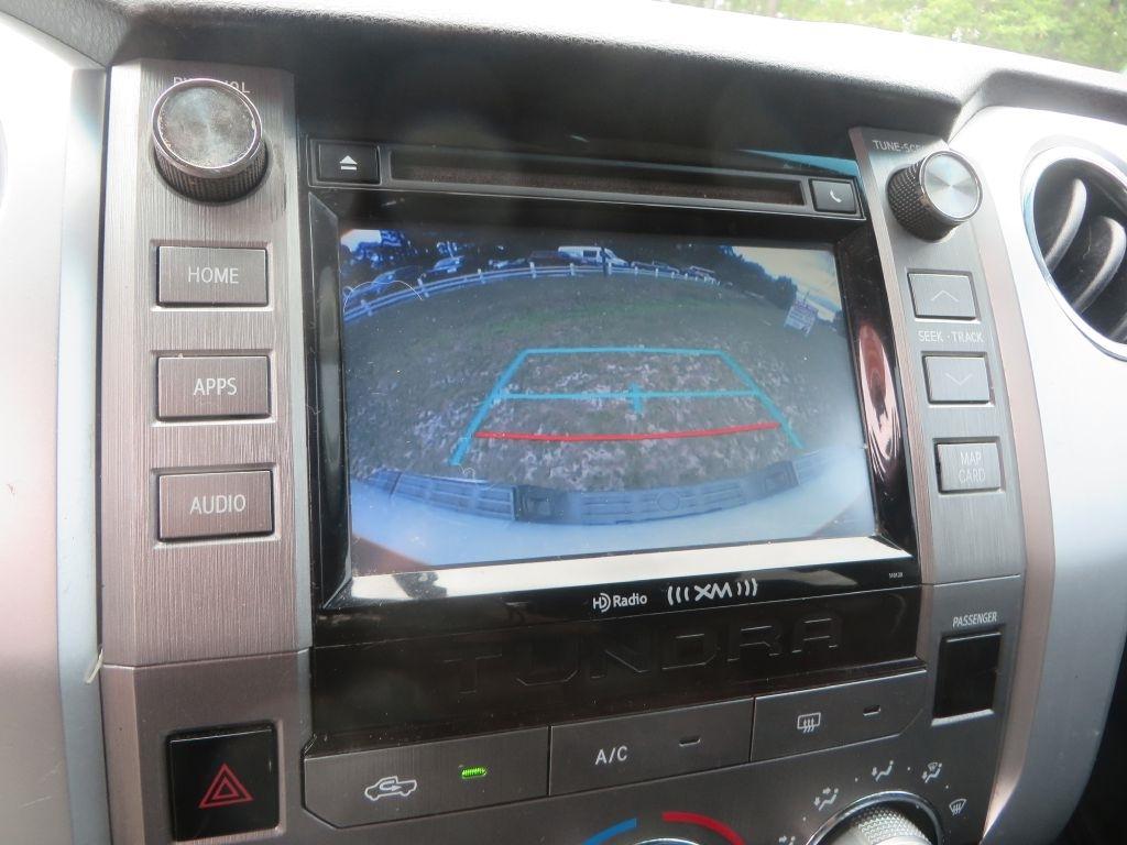 Toyota Tundra 4WD  2017