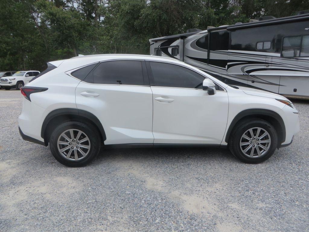 Lexus NX 200t  2015