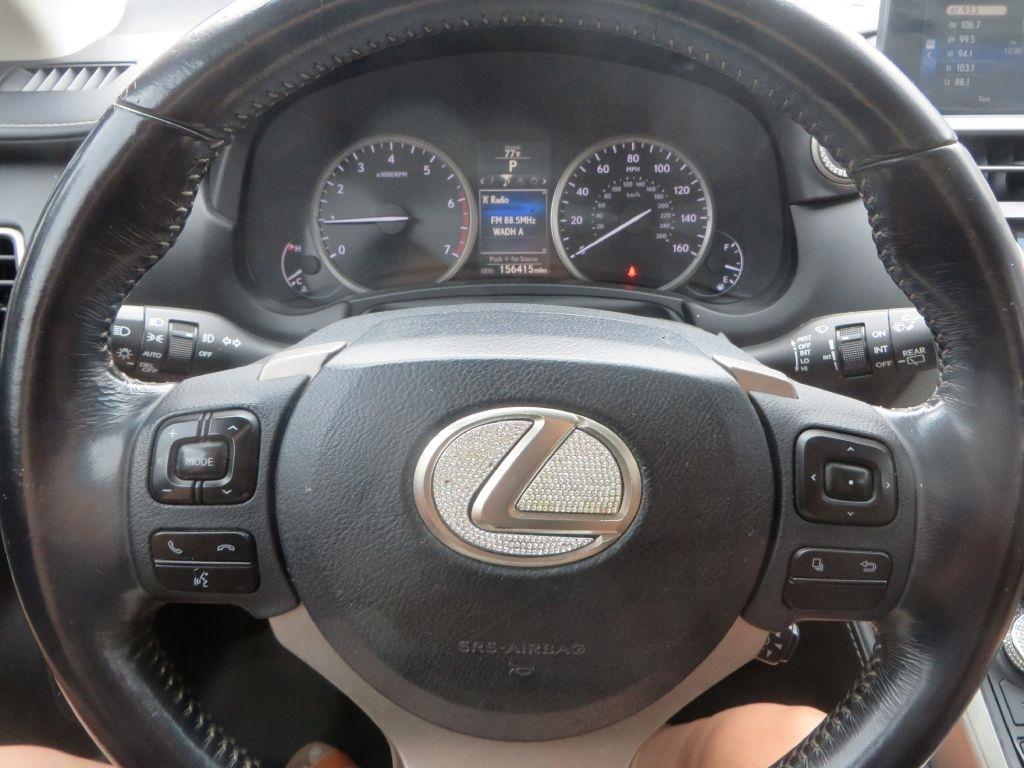Lexus NX 200t  2015