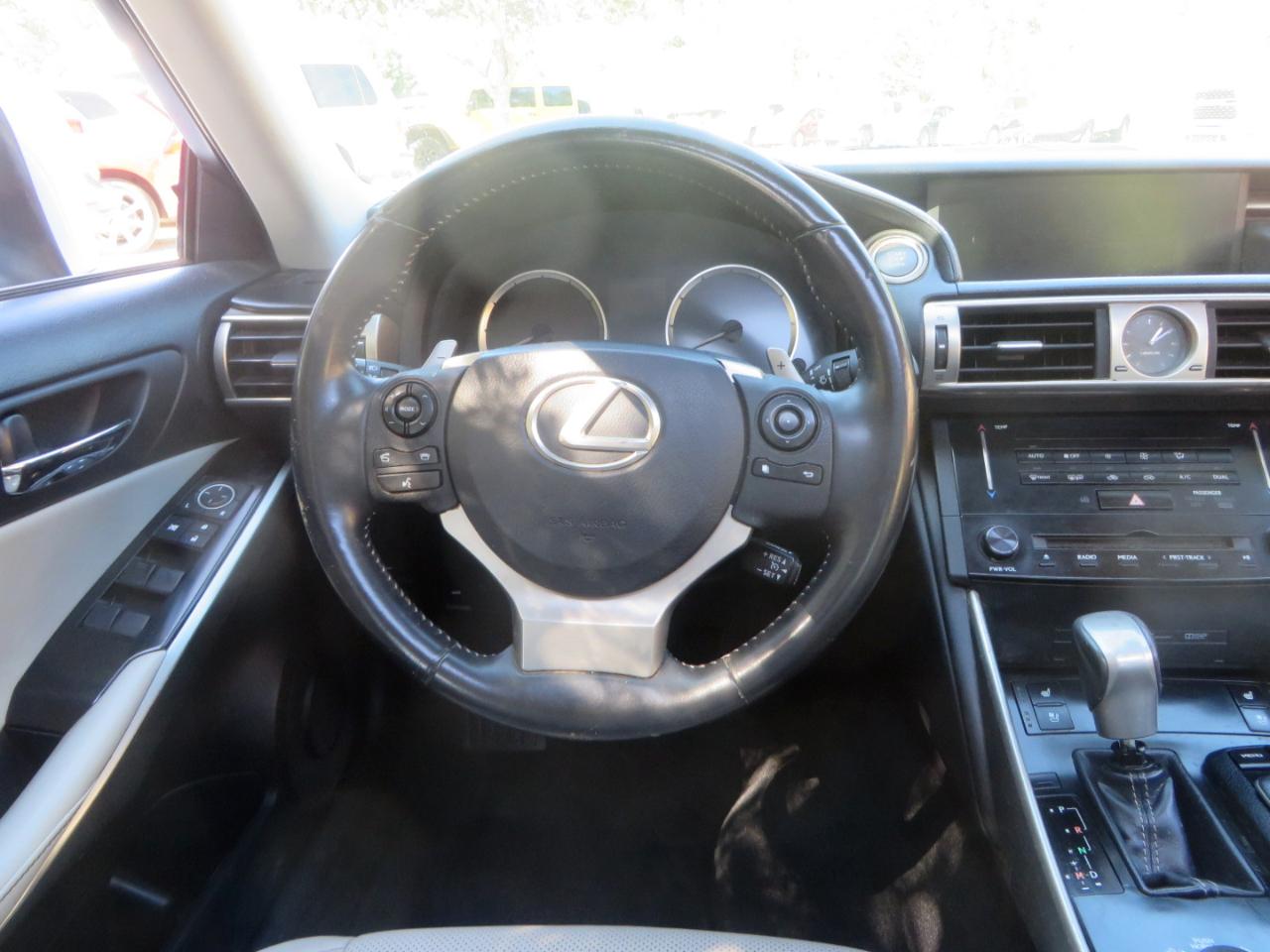 Lexus IS 250 4dr Sport Sdn Auto AWD 2014