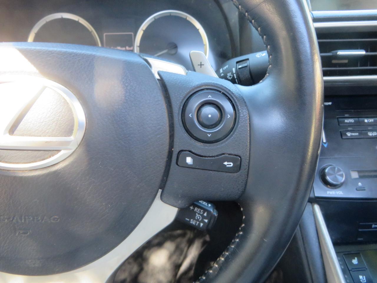Lexus IS 250 4dr Sport Sdn Auto AWD 2014