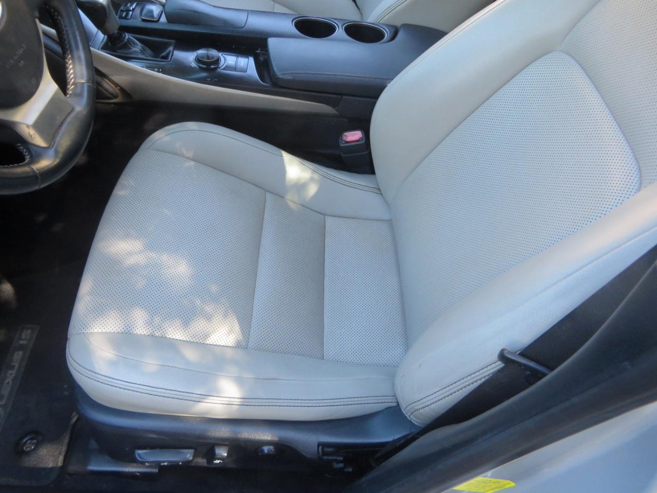 Lexus IS 250 4dr Sport Sdn Auto AWD 2014