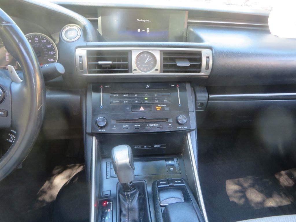 Lexus IS 250  2014