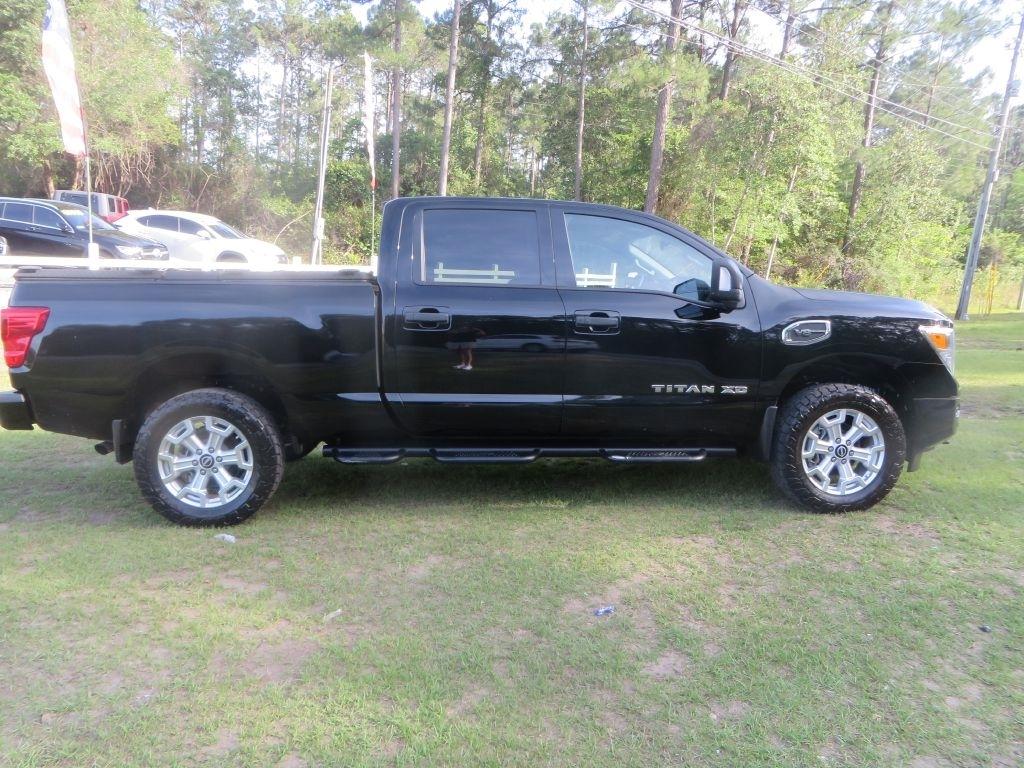 Nissan Titan XD SV 2023