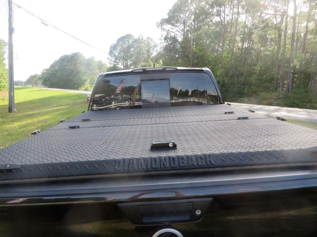 Nissan Titan XD SV 2023