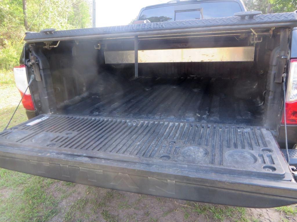 Nissan Titan XD SV 2023