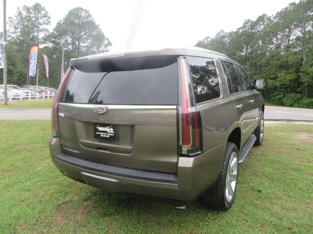 Cadillac Escalade  2016