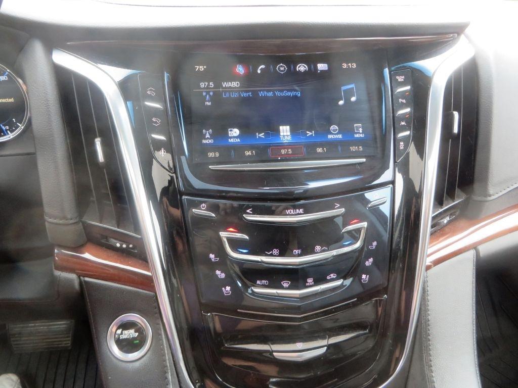 Cadillac Escalade  2016