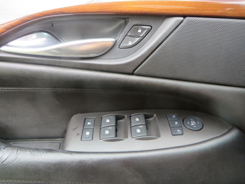 Cadillac Escalade  2016