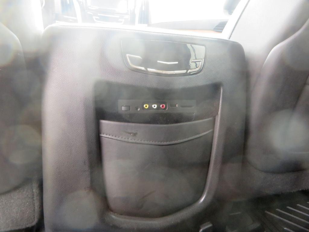 Cadillac Escalade  2016