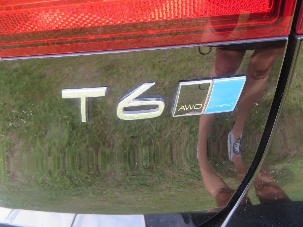 Volvo V90 Cross Country  2018