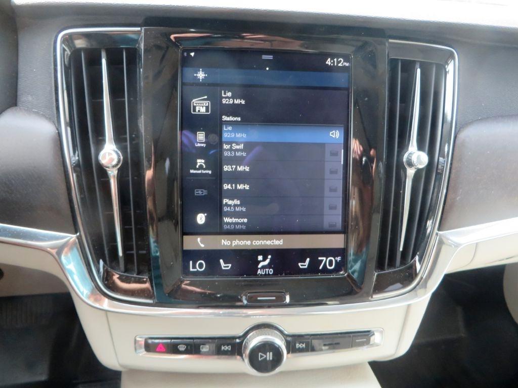 Volvo V90 Cross Country  2018